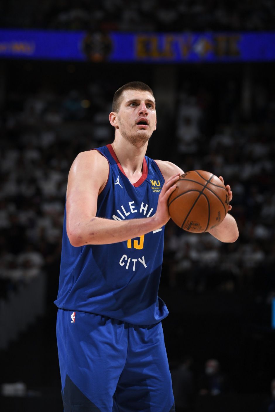 以某场英超 以某场英超