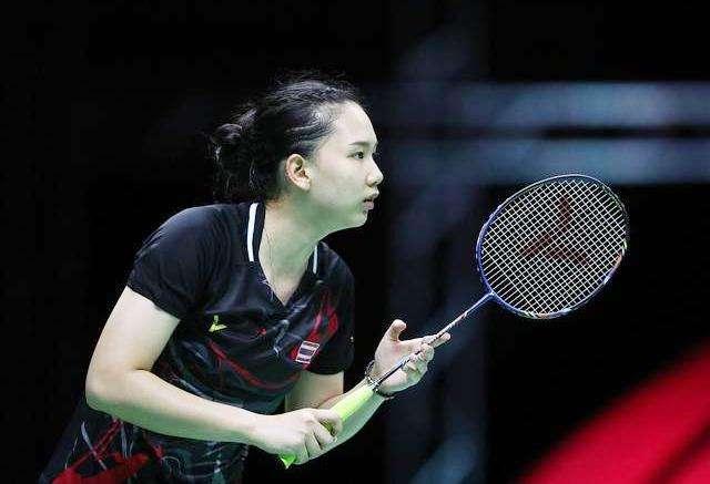 不断施压对 不断施压对