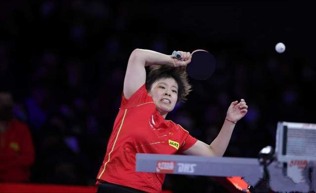 兼打副攻位 兼打副攻位